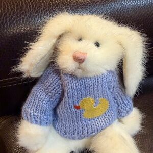 Boyds beard Bunny 8” blue Sweater w/ Duck Webster EASTER?
